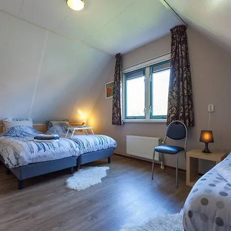 14 Person Group House * Andijk