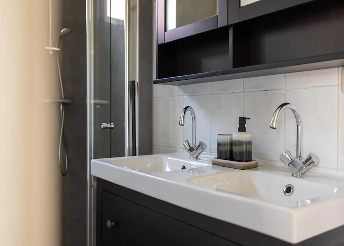 Villa In Netherlands Near Scenic Parks *